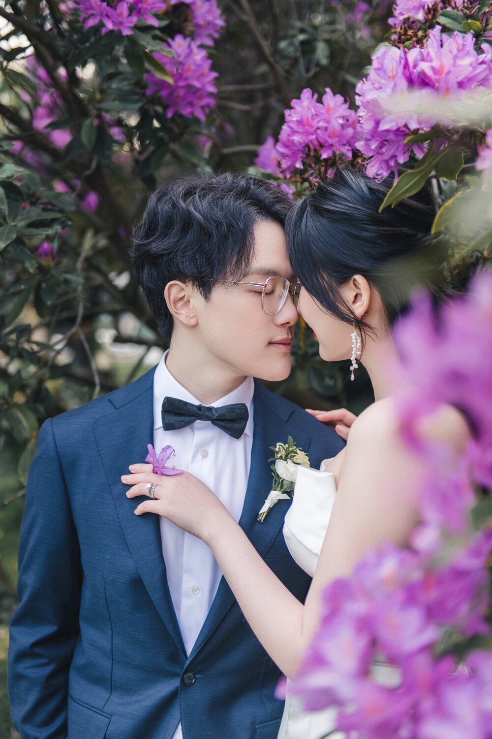 花朵近景婚纱照