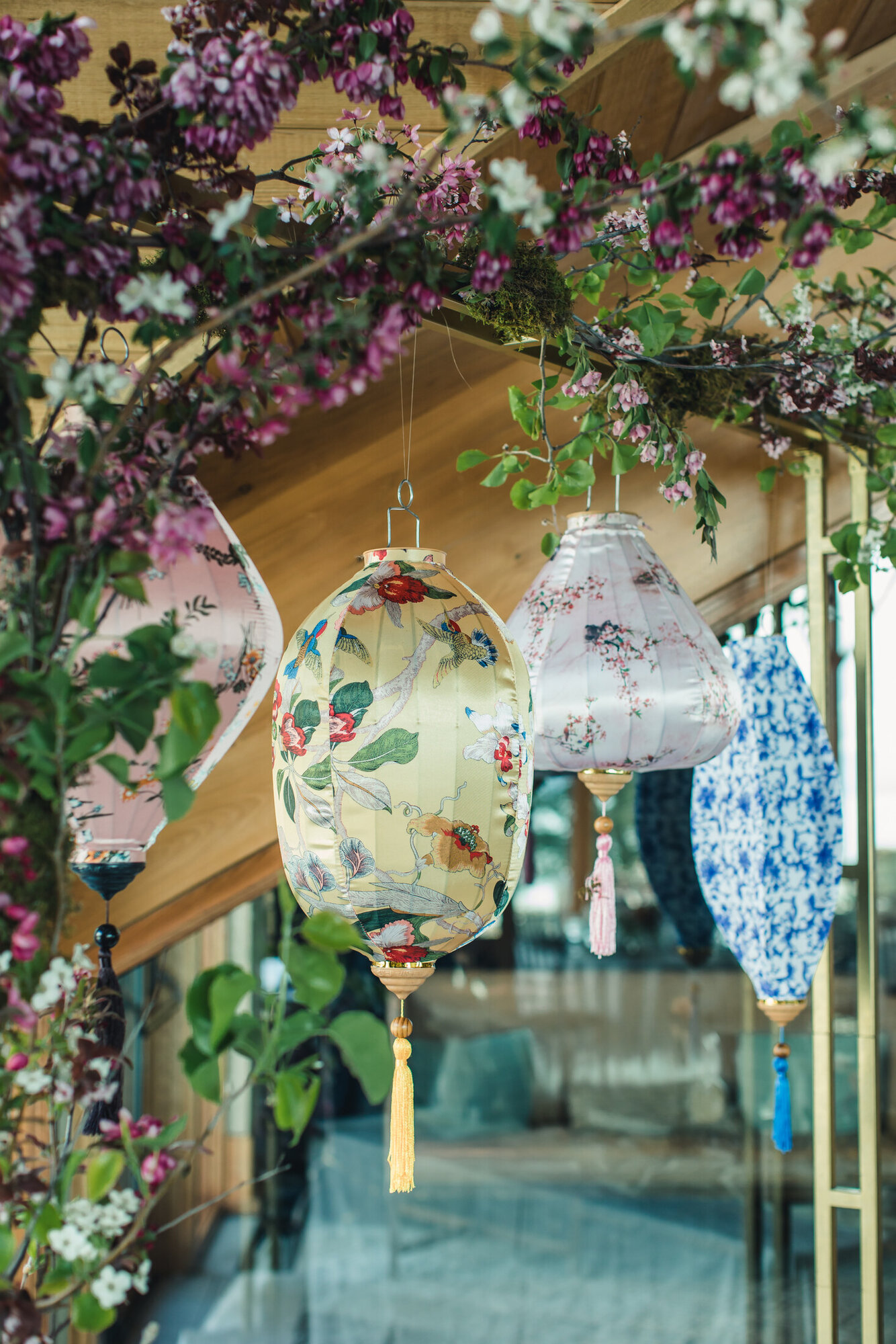Chinese lantern details inside the reception space