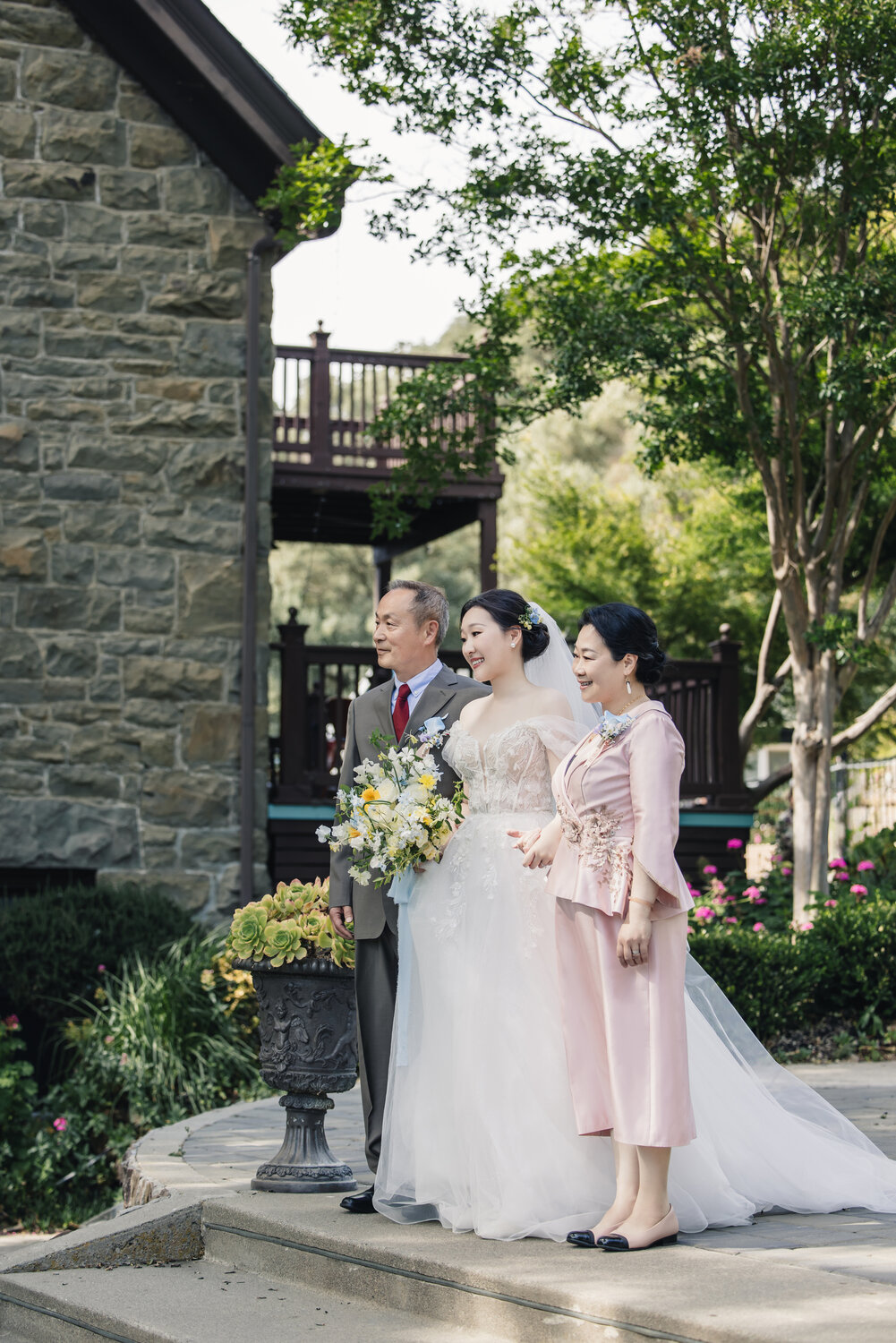 Elliston Vineyard wedding story photograph
