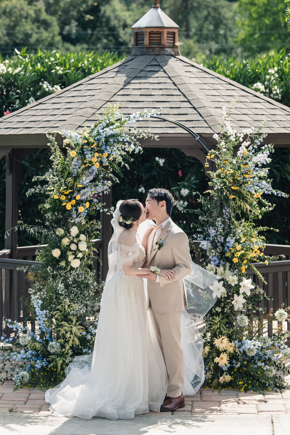 Wedding day portrait at Elliston Vineyard