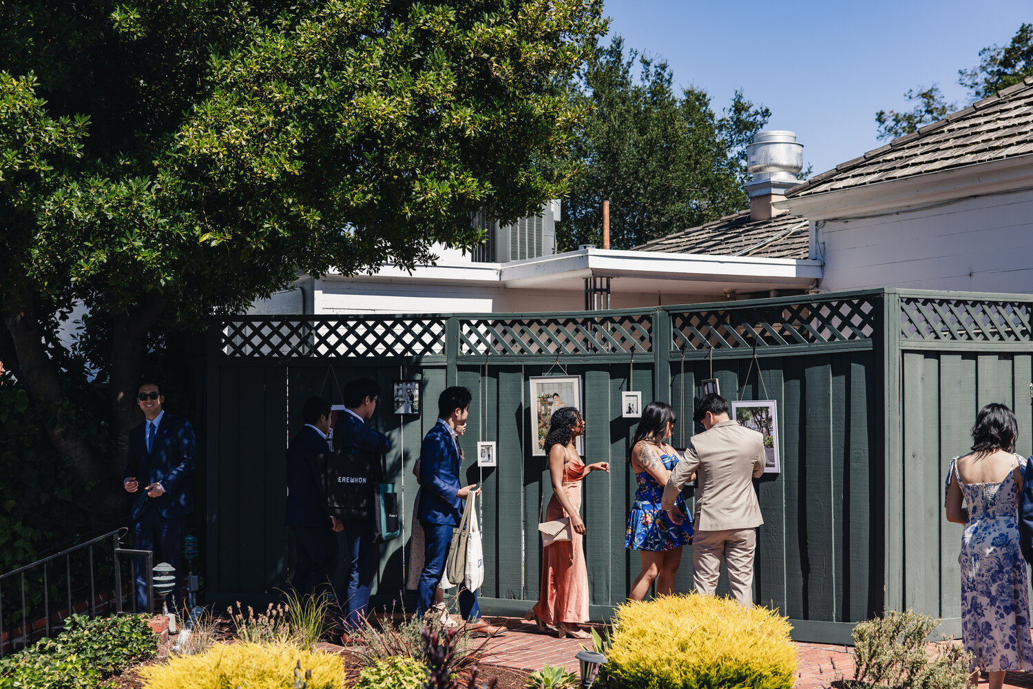 Guests arriving at The Hollins House