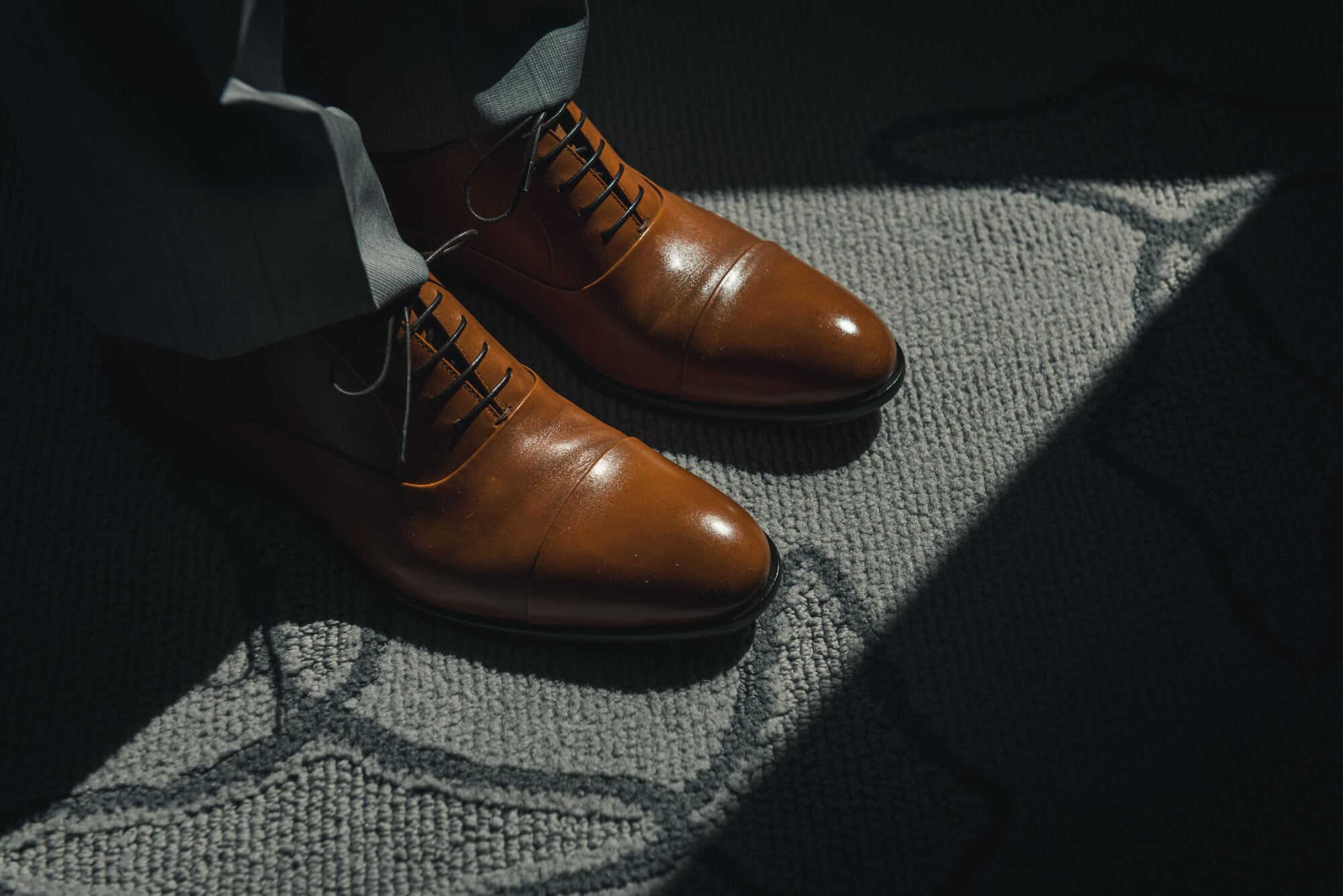 Groom shoe detail