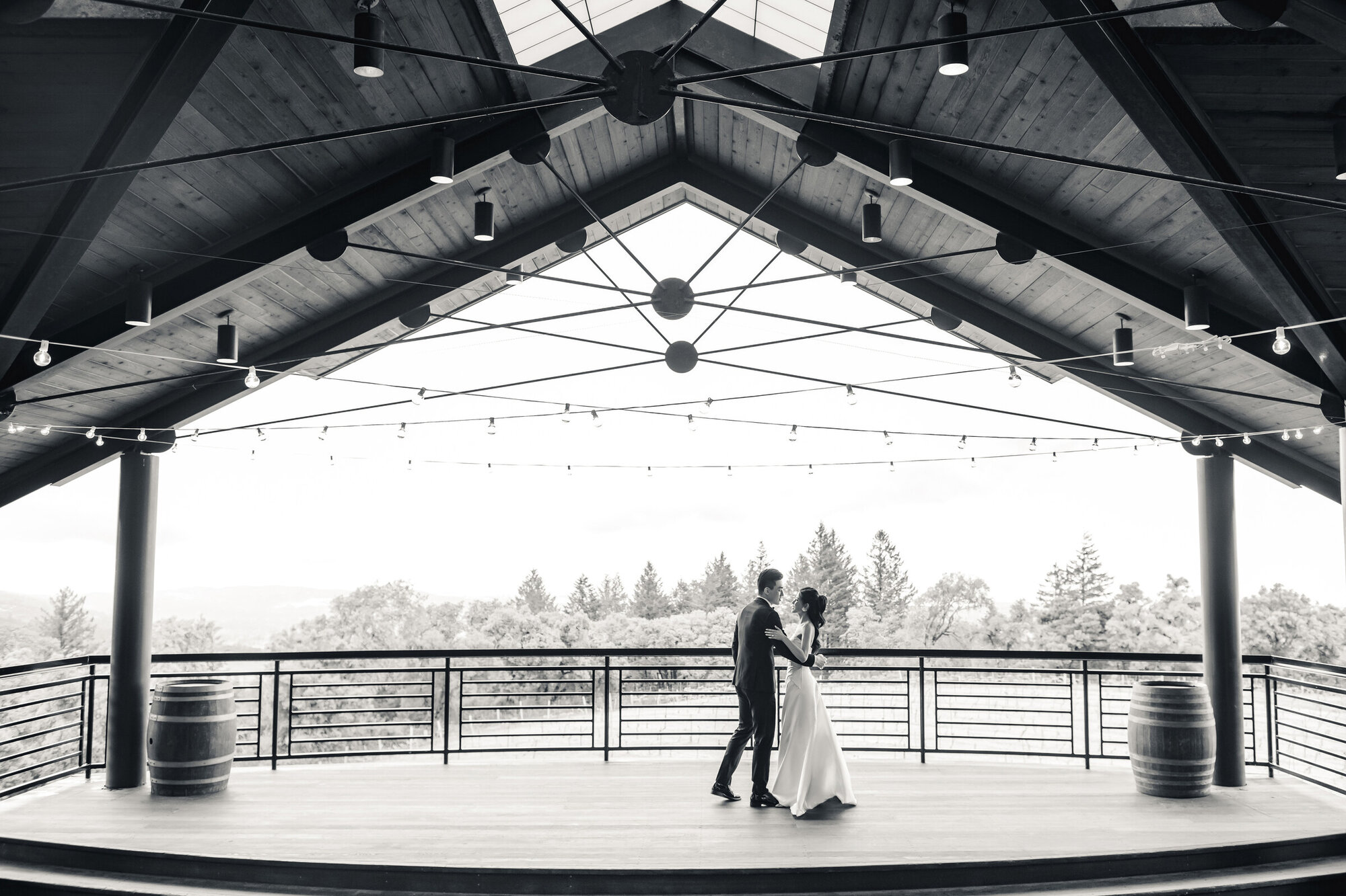 Couple embracing at Thomas Fogarty Winery