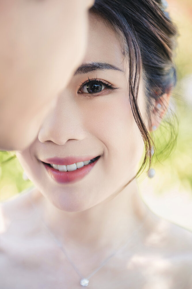 Close bridal portrait in garden light