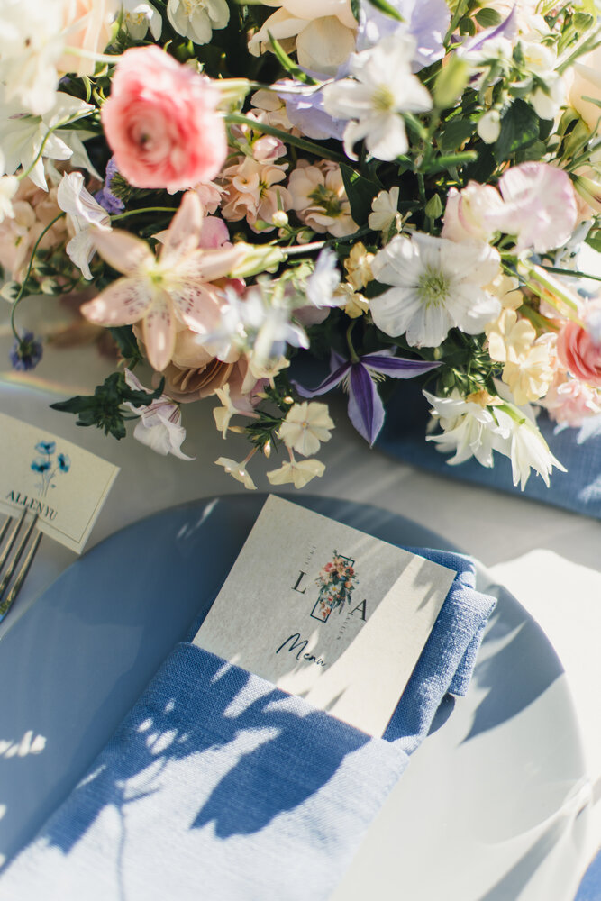Reception table floral detail